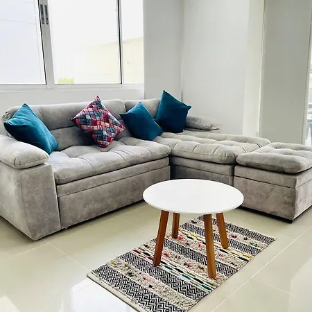 Apto Ctg Crespo Apartamento